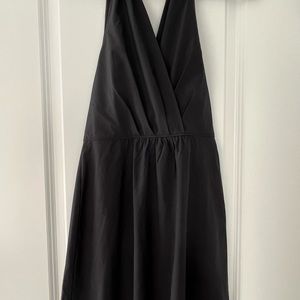 Athleta halter size 6 black dress